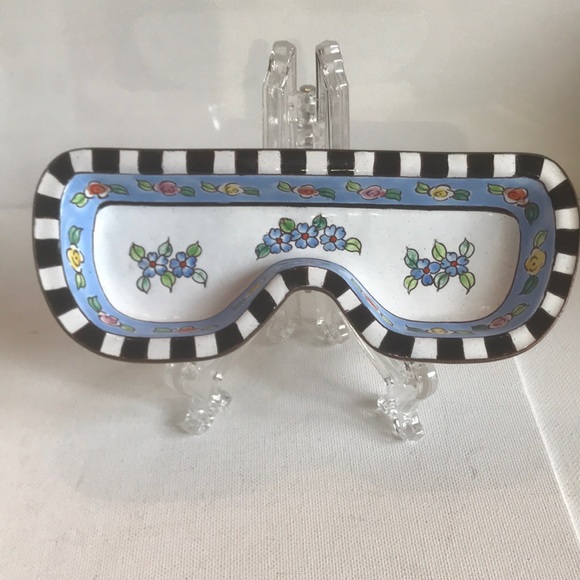 Kelvin Chen Enamel Eyeglass Holder - Picture 1 of 6